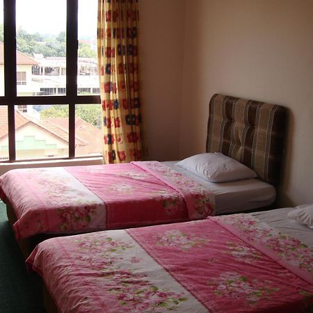 Dorcas Service Apartment - Marina Court Kota Kinabalu Extérieur photo